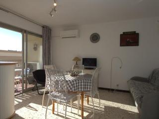 Appartement avec parking - superbe vue étang - FR-1-553-339 - 0