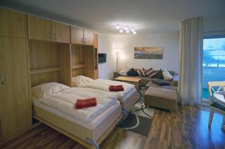 Poseidon 13 mit Westbalkon,2x TV , Einbauküche mit Geschirrspüler, Fahrstuhl und eigener Garage, Wlan ! - 8