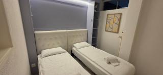 Quiet Lake Design Apartament - 3