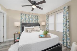 Centrally Located Near Downtown W/ In Unit W&D! - 5