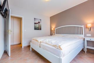 Strandnixe 204 mit 2 Schlafzimmer, Fahrstuhl, 3 x TV und Westbalkon,Geschirrspüler , PKW Stellplatz, Wlan ! - 3