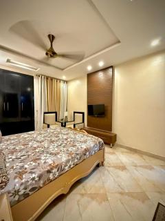Royal Residences DHA Lahore Two Bedroom Apartment - 2