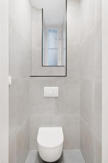 Modern and comfortable apartment for up to 5 guests located in the popular Prague 6, 10 minuts to city center - 5