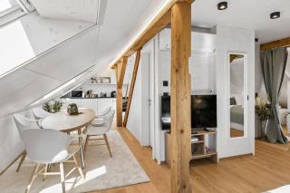 Waterfront Penthouse AC Rooftop Free Parking - 1