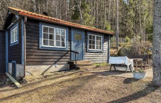 Beautiful Home In Bålsta With Lake View - 8