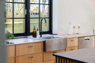 Exlusive Vacation Home 2 Min From Beach - 4