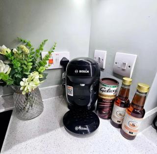 Cosy Leeds Apartment Sleeps 4 - 7
