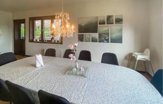 4 Bedroom Beautiful Home In Horn - 5