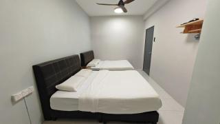 W302WarmStay at at EmeraldAvenueBrinchang 11Pax3BR2PWiFiGames - 7