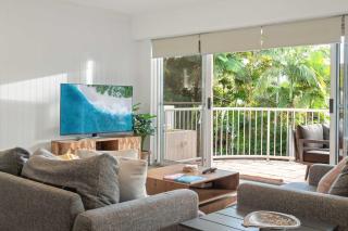 Noosa Hill Oasis - Walk to Beach & Dining - 4