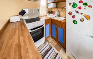 3 Bedroom Pet Friendly Home In Färjestaden - 5
