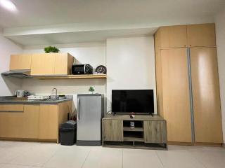 Modern Studio in Casa Mira Towers I Pool & Fast WiFi - 3