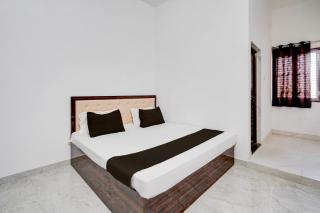 Spot On Santosh Guest House - 8