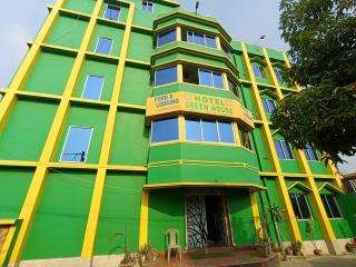 Hotel O Green House - 3