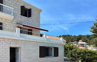 Nice Apartment In Stomorska With Wifi - 4