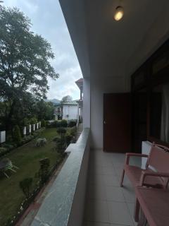 Hotel Maya Regency - 4