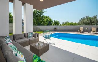 Nice Home In Galizana - 3