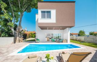 Nice Home In Galizana - 1
