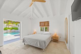 Casa Prikichi, Jan Thiel , gated park, private pool and close to the beach - 3