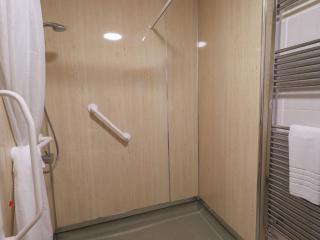 Jubilee Ground-floor Single Bedroom - 4
