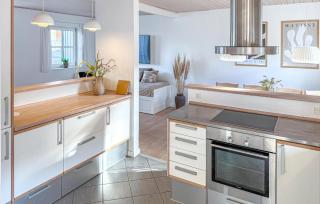 Beautiful Home In Juelsminde With Wifi - 6