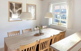 Beautiful Home In Juelsminde With Wifi - 4