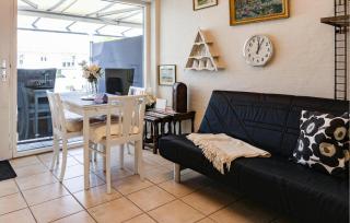 Cozy Apartment In Glesborg With Wifi - 7