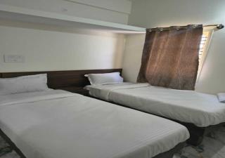 Symphony Suites Homestay - 2
