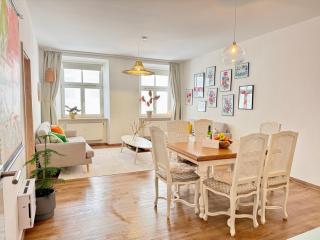 2 Unique Apartments in the Historic Center by BetterStay - 3