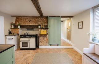The Smithy's Cottage - 9
