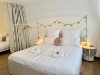 2 Unique Apartments in the Historic Center by BetterStay - 6