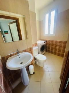 2 bedroom appartment 20m from the beach - 7