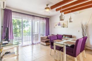 Infiniti Blu Family suite with private beach - 4