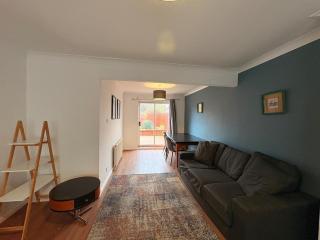 3 Bedroom - Home - 9