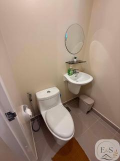 2 bedroom condo for 6 IT Park, Cebu City - 3