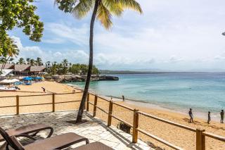 Ocean Front apartment, Direct access to the sandy Beach - 9