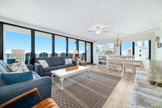 Island Winds West Unit 880 - 3
