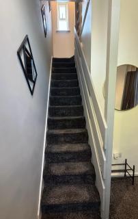 Central 2 Bed House - 1