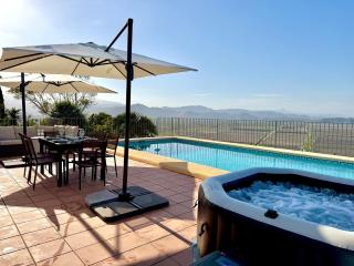 Villa Las Encinas Piscine et vue mer et montagne 180 degrés - 0