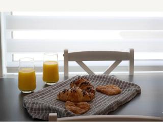 Buckie Central 2 bed Retreat 24 high street - 5