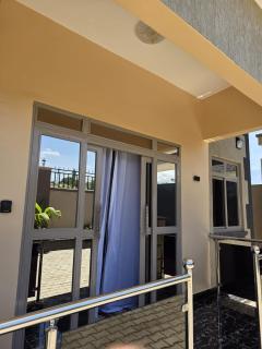 Bwera-Comfortable Homes - 1