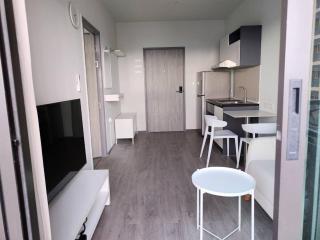 Cozy Apartment at BTS Wutthakat Icon Siam, Bangkok - 3