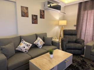 A private room in a luxury apartment - 9