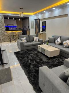 A private room in a luxury apartment - 2