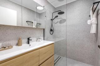 Quiet & Comfortable - A Sepal Stay - 9