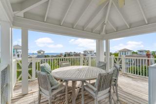 Water and Wine by Stay on 30a, Private Beach- Bikes! - 9