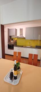 Apartment near centar for 2+1 at Pula, with garden and free parking - 2