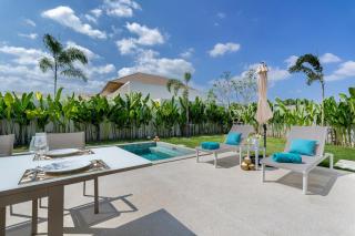 Private Pool Villa in Trichada Breeze 4BR Tropical Retreat - 2