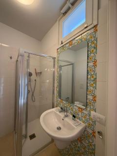 Sea Breeze Terrace - 3
