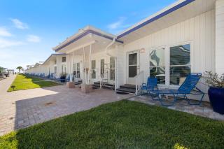 Sea Crest - 2